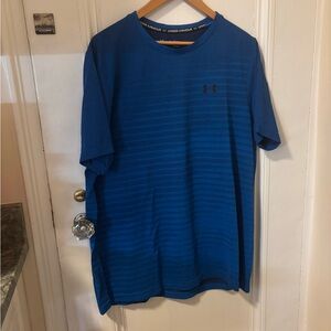 Under Armour Men's Striped Blue Tee